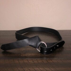 Banana Republic knotted leather belt